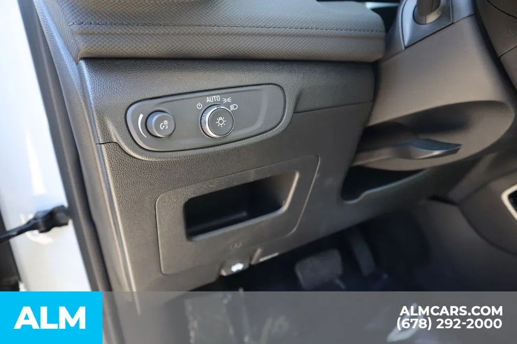 2025 Chevrolet Trailblazer LT - Photo 13