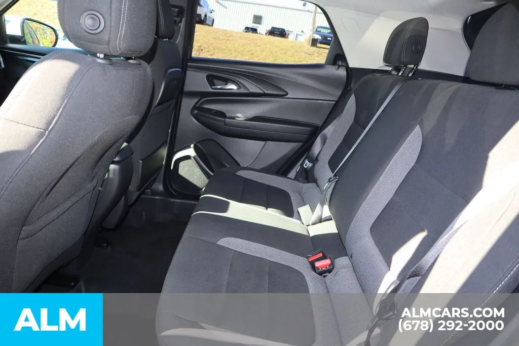 2025 Chevrolet Trailblazer LT - Photo 17