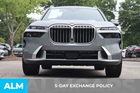 More photos of 2025 BMW X7 xDrive40i at ALM Roswell, GA