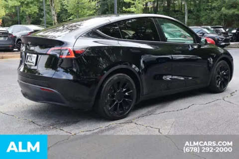 More photos of 2022 Tesla Model Y Long Range at ALM Roswell, GA