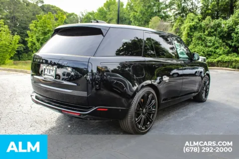 More photos of 2024 Land Rover Range Rover SE at ALM Roswell, GA