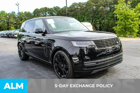 More photos of 2024 Land Rover Range Rover SE at ALM Roswell, GA