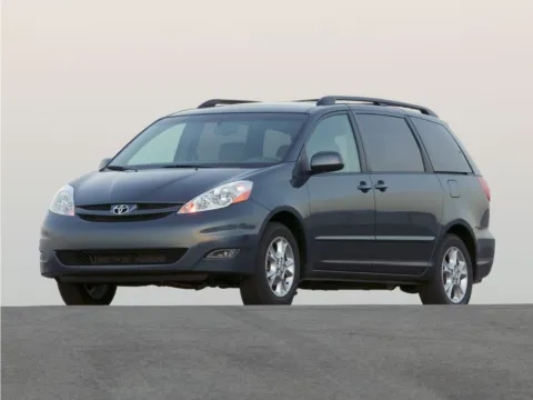 White 2007 Toyota Sienna XLE Limited for sale in Roswell, GA