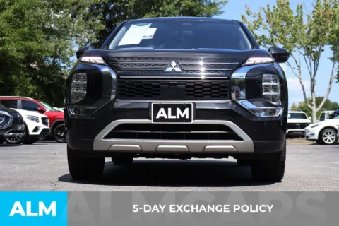 Another view of 2024 Mitsubishi Outlander SE for sale in Roswell, GA at ALM Roswell