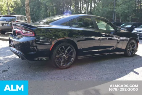 More photos of 2022 Dodge Charger R/T at ALM Roswell, GA