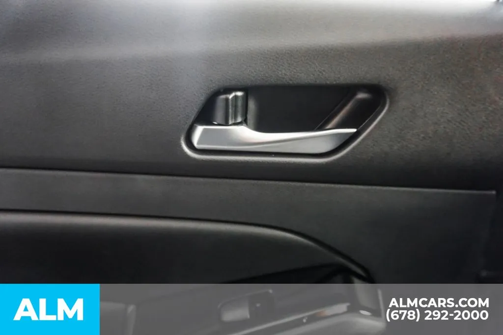 2025 Nissan Altima SR - Photo 58