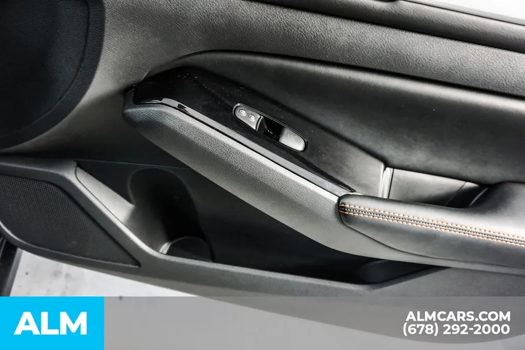 2025 Nissan Altima SR - Photo 49
