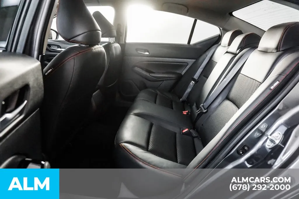 2025 Nissan Altima SR - Photo 22