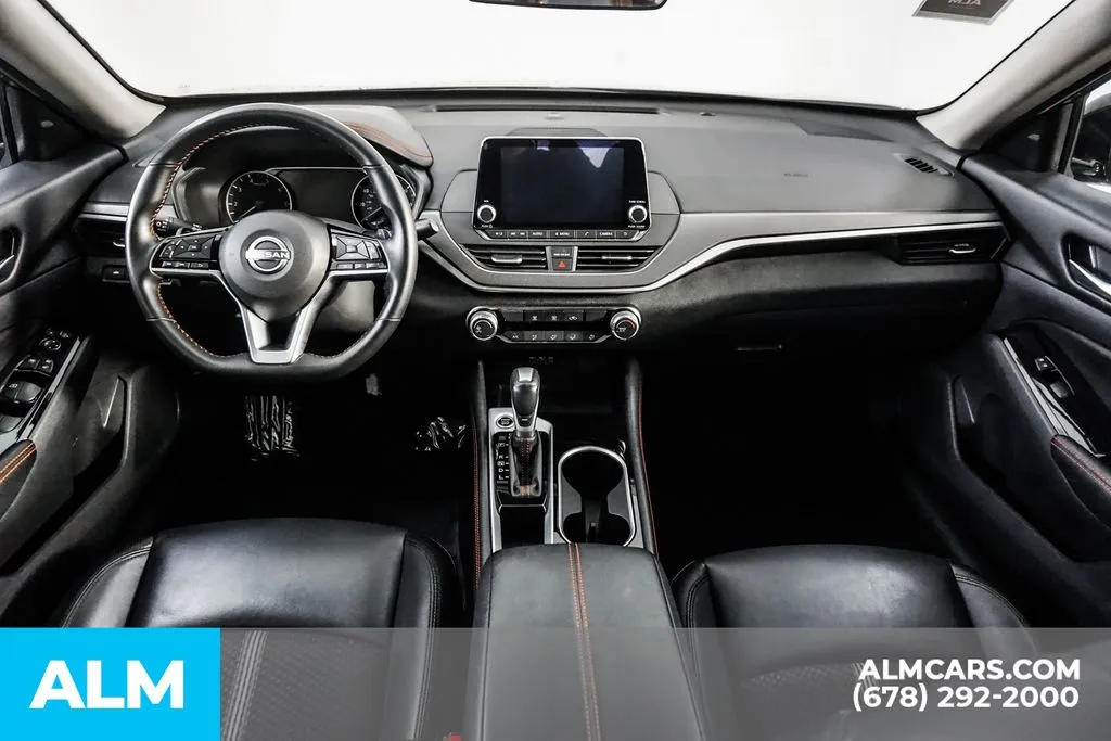 2025 Nissan Altima SR - Photo 27