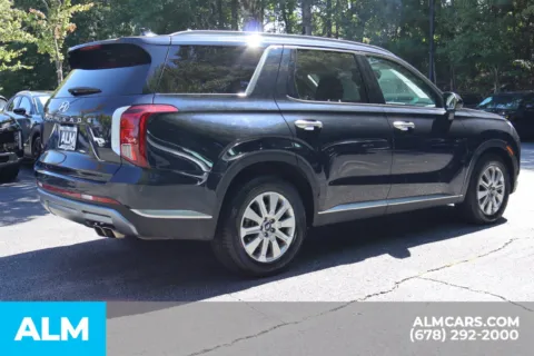 More photos of 2025 Hyundai Palisade SEL at ALM Roswell, GA