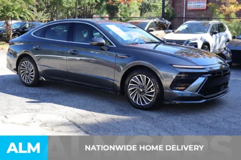 More photos of 2024 Hyundai Sonata Hybrid SEL at ALM Roswell, GA
