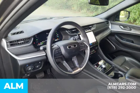 More photos of 2024 Jeep Grand Cherokee 4xe at ALM Roswell, GA
