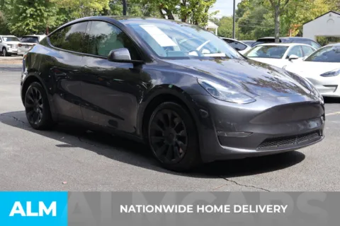 More photos of 2024 Tesla Model Y Long Range at ALM Roswell, GA