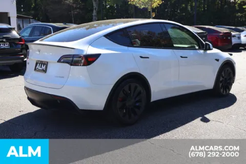 More photos of 2022 Tesla Model Y Performance at ALM Roswell, GA