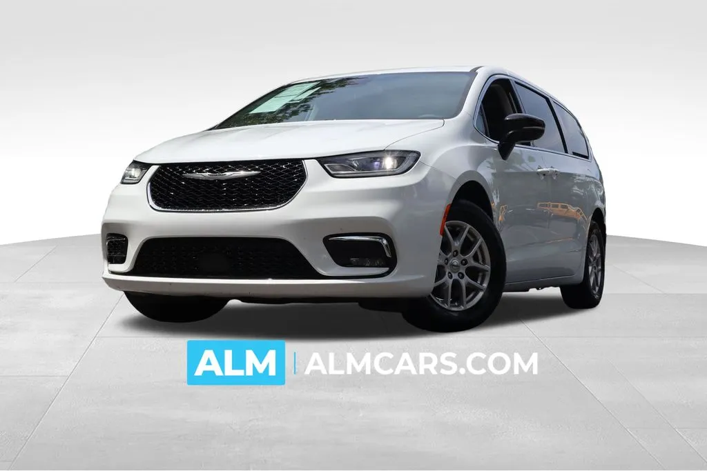 2024 Chrysler Pacifica Touring L for sale in Roswell, GA