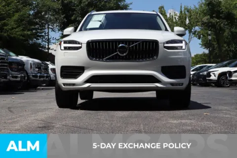 More photos of 2022 Volvo XC90 T5 Momentum at ALM Roswell, GA