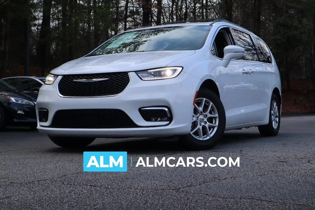 2022 Chrysler Pacifica Touring L for sale in Roswell, GA