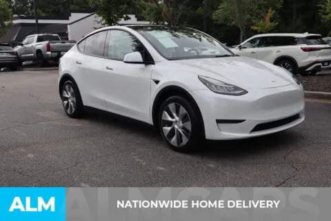 More photos of 2021 Tesla Model Y Long Range at ALM Roswell, GA