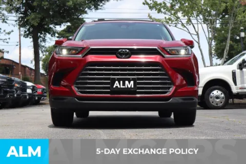 More photos of 2025 Toyota Grand Highlander LE at ALM Roswell, GA