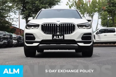 More photos of 2023 BMW X5 sDrive40i at ALM Roswell, GA