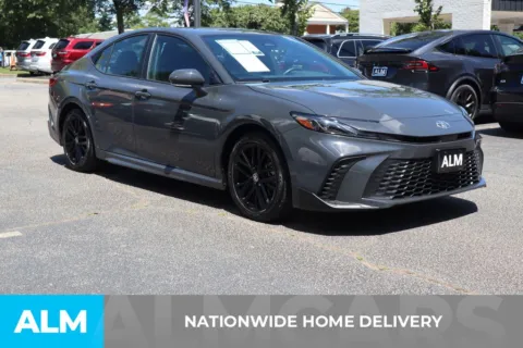More photos of 2025 Toyota Camry SE at ALM Roswell, GA