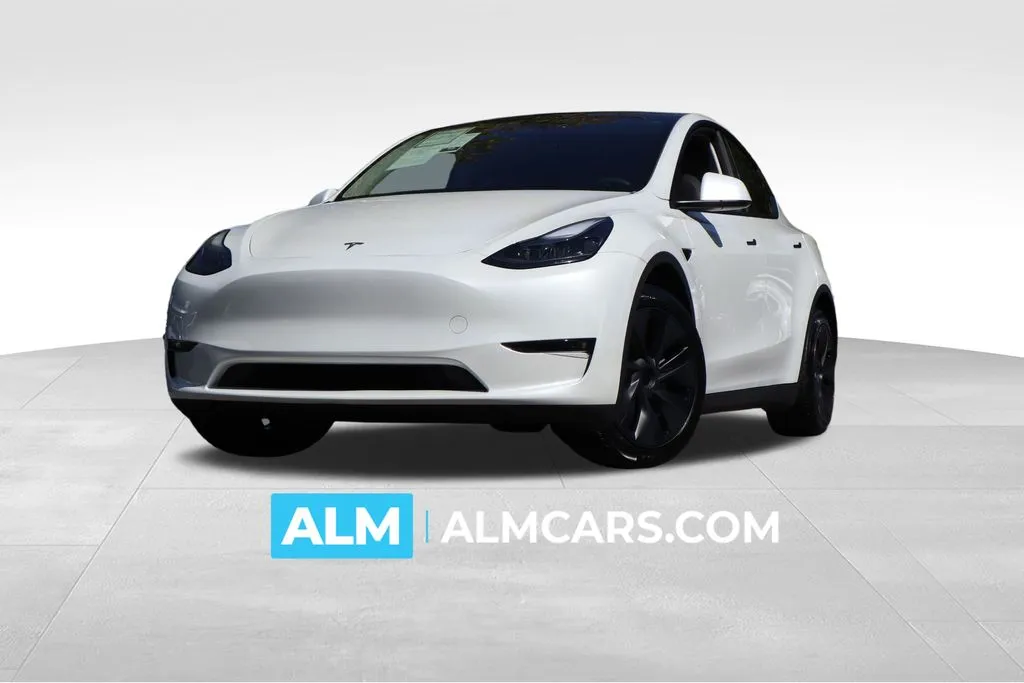 White 2024 Tesla Model Y Long Range for sale in Roswell, GA