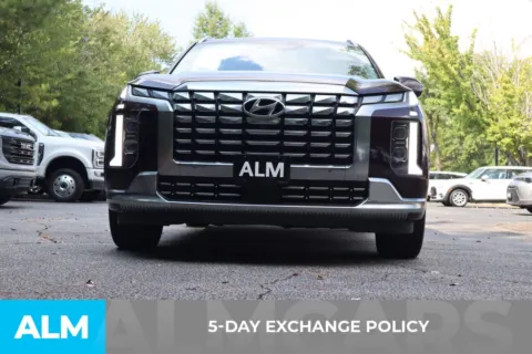 More photos of 2023 Hyundai Palisade Calligraphy at ALM Roswell, GA