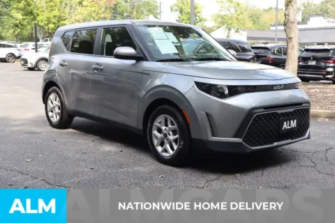 More photos of 2023 Kia Soul LX at ALM Roswell, GA