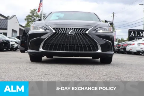 More photos of 2023 Lexus ES 300h at ALM Roswell, GA