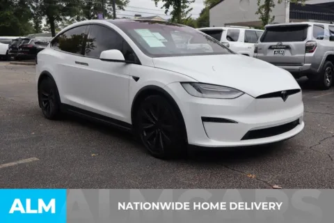 More photos of 2022 Tesla Model X Plaid at ALM Roswell, GA