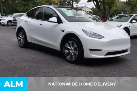 More photos of 2022 Tesla Model Y Long Range at ALM Roswell, GA