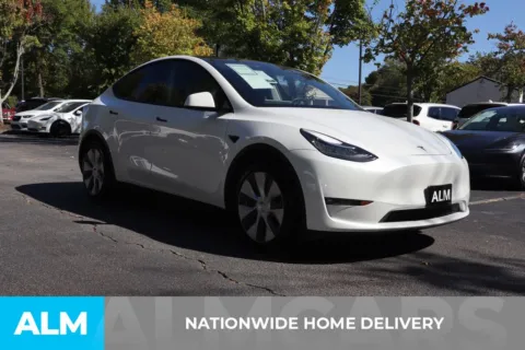 More photos of 2021 Tesla Model Y Long Range at ALM Roswell, GA