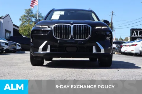 More photos of 2025 BMW X7 xDrive40i at ALM Roswell, GA