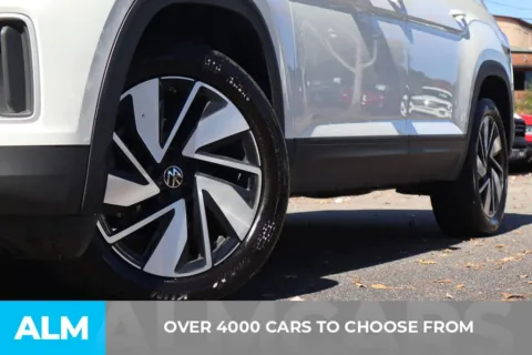 Another view of 2025 Volkswagen Atlas 2.0T SE w/Technology for sale in Roswell, GA at ALM Roswell