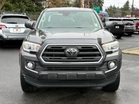 Photos of 2018 Toyota Tacoma SR5 for sale in Lakewood, WA at 9999 Auto Center