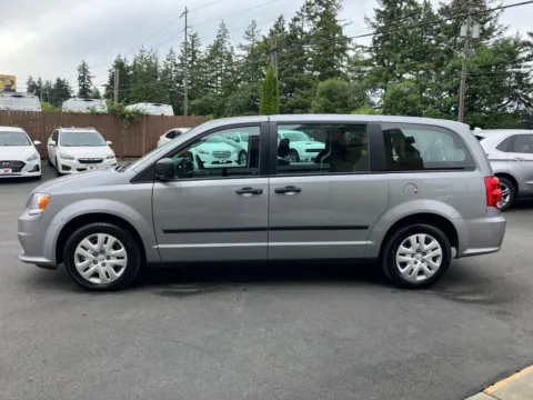 More photos of 2014 Dodge Grand Caravan AVP at 9999 Auto Center, WA
