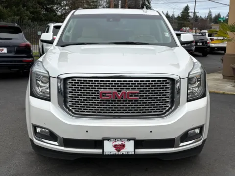 Photos of 2016 GMC Yukon Denali for sale in Lakewood, WA at 9999 Auto Center
