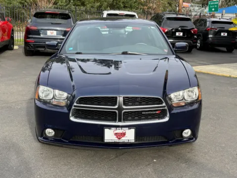 Photos of 2013 Dodge Charger SXT for sale in Lakewood, WA at 9999 Auto Center