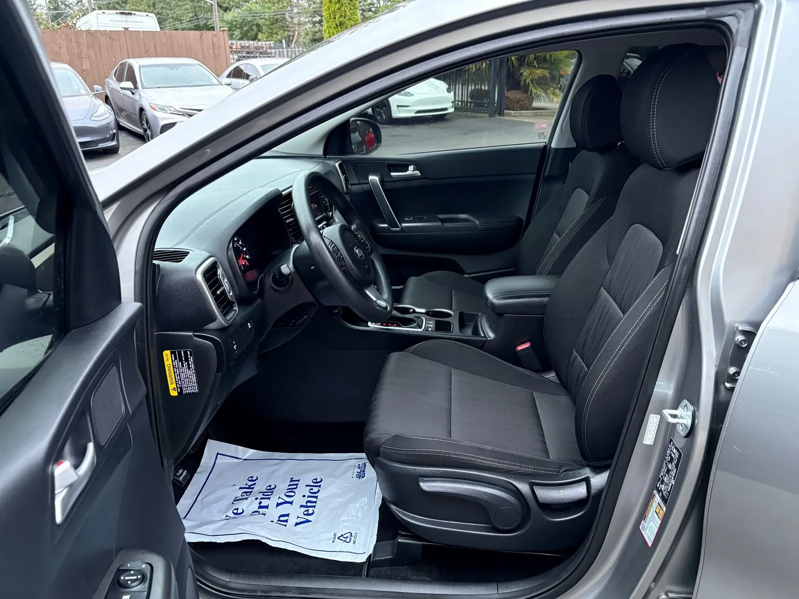 2019 Kia Sportage LX photo 3