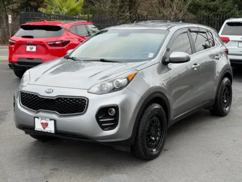 More photos of 2019 Kia Sportage LX at 9999 Auto Center, WA