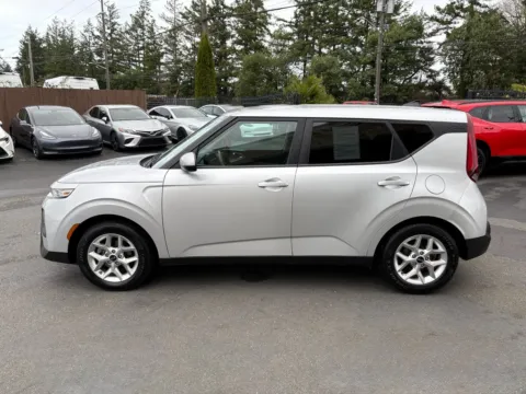 Another view of 2021 Kia Soul S for sale in Lakewood, WA at 9999 Auto Center
