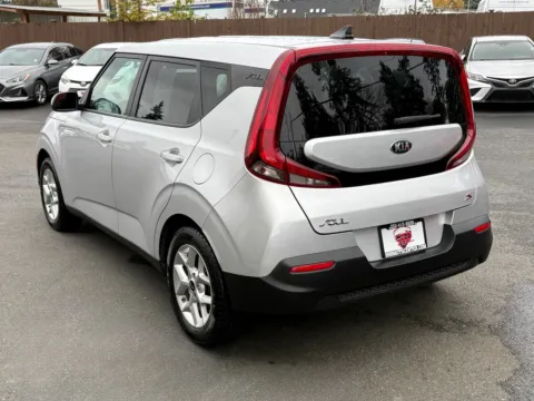 More photos of 2021 Kia Soul S at 9999 Auto Center, WA
