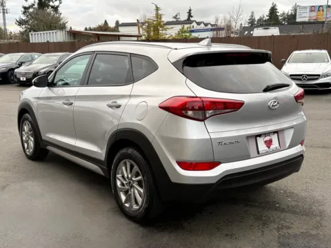 More photos of 2018 Hyundai Tucson SEL at 9999 Auto Center, WA