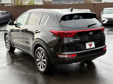 More photos of 2017 Kia Sportage EX at 9999 Auto Center, WA