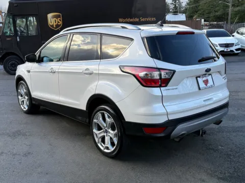 More photos of 2018 Ford Escape Titanium at 9999 Auto Center, WA