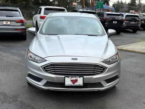 Photos of 2017 Ford Fusion Hybrid SE for sale in Lakewood, WA at 9999 Auto Center