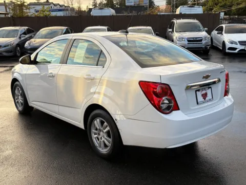 More photos of 2016 Chevrolet Sonic LT at 9999 Auto Center, WA