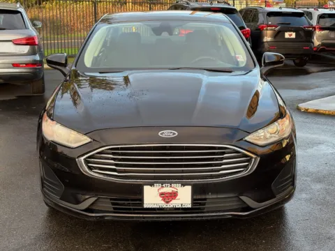 Photos of 2020 Ford Fusion Hybrid SE for sale in Lakewood, WA at 9999 Auto Center