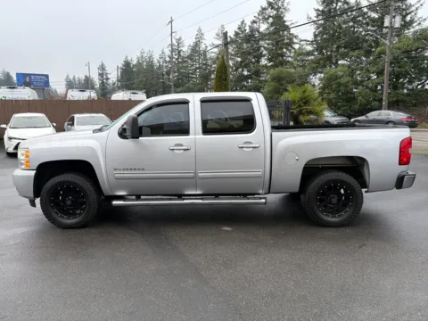 More photos of 2012 Chevrolet Silverado 1500 LT at 9999 Auto Center, WA