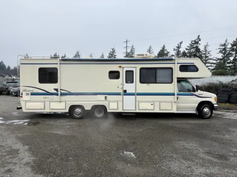 Photos of 1995 Ford E-350SD RV | Motorhome for sale in Lakewood, WA at 9999 Auto Center